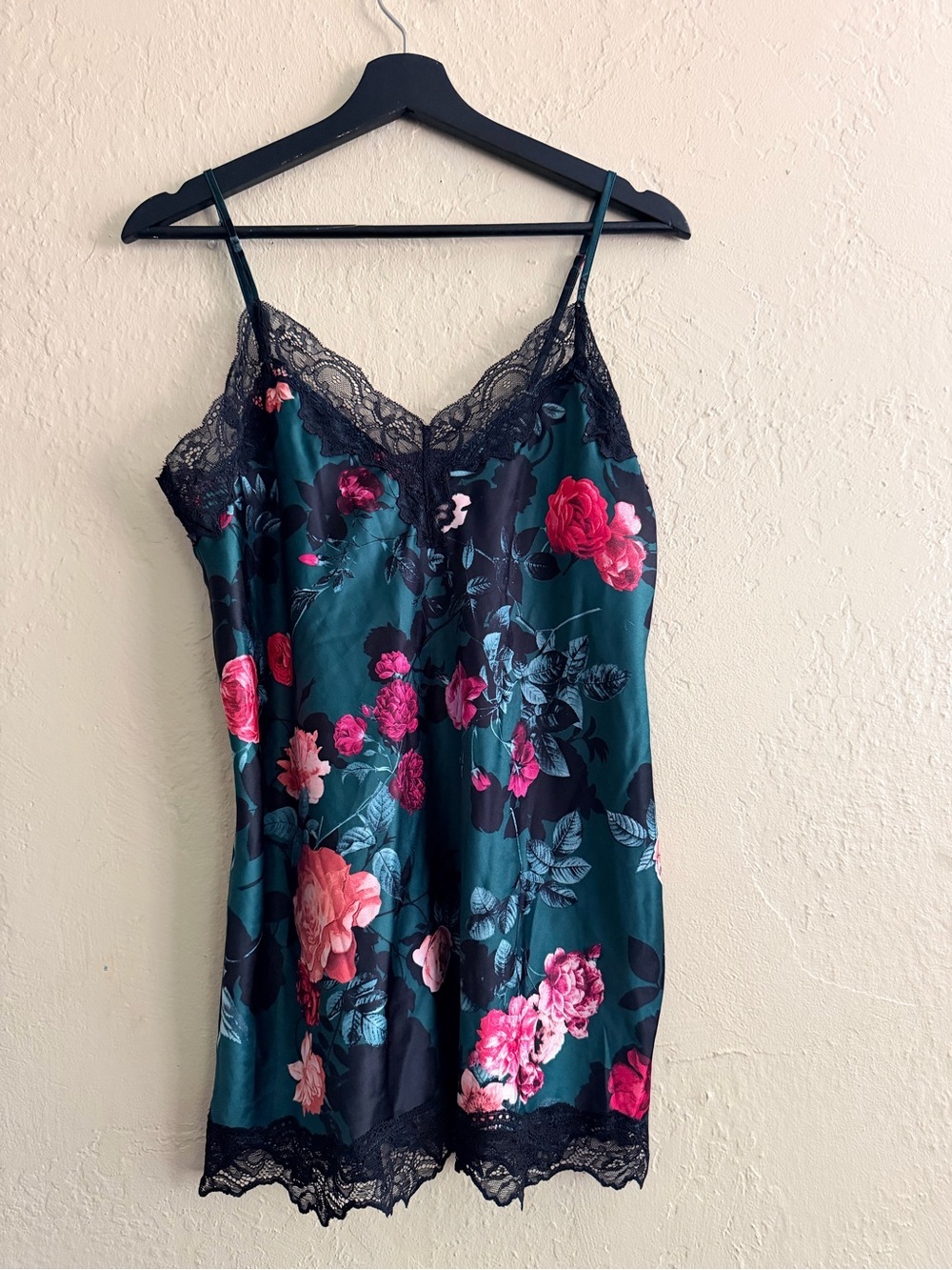 Floral Lace-Trim Slip Dress – Emerald Green with Pink Floral
